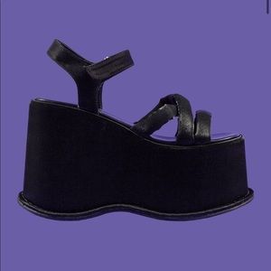 UNIF BUBBLE PLATFORM SHOES
